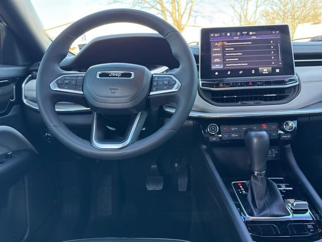 Certified 2023 Jeep Compass Limited image 21