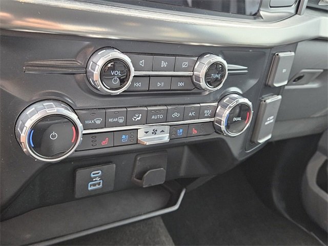 Used 2022 Ford F150 Lariat image 22