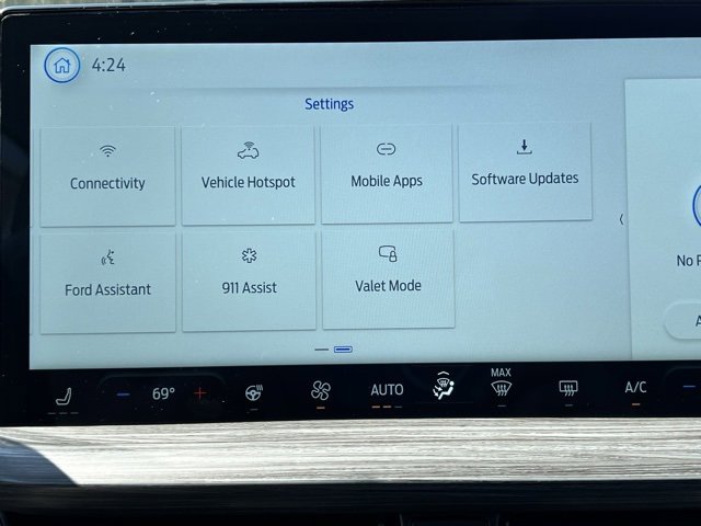 New 2025 Ford Escape Base w/ PHEV Premium Package image 34