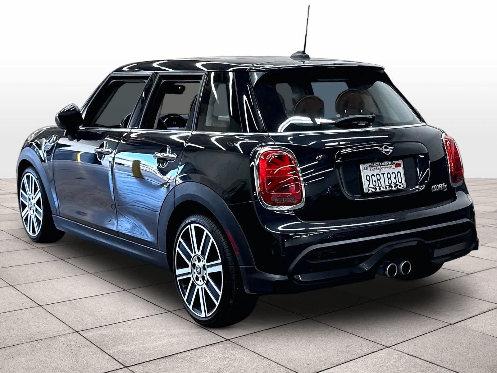 Used 2024 MINI Cooper S FWD image 14