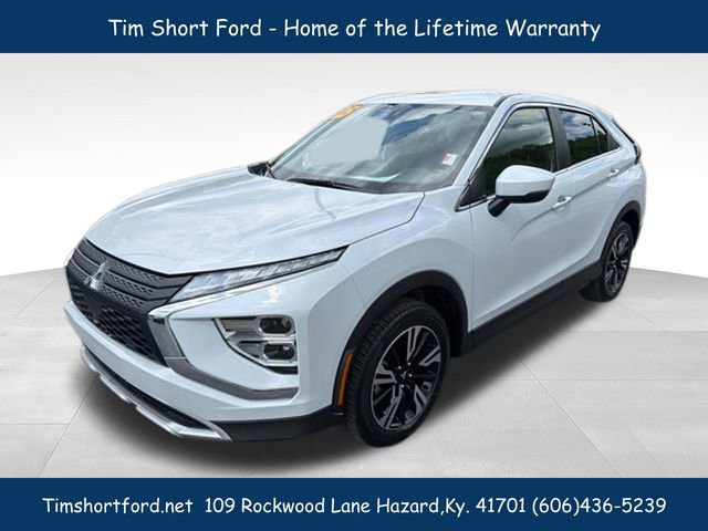 Used 2025 Mitsubishi Eclipse Cross SE AWD/4WD image 2