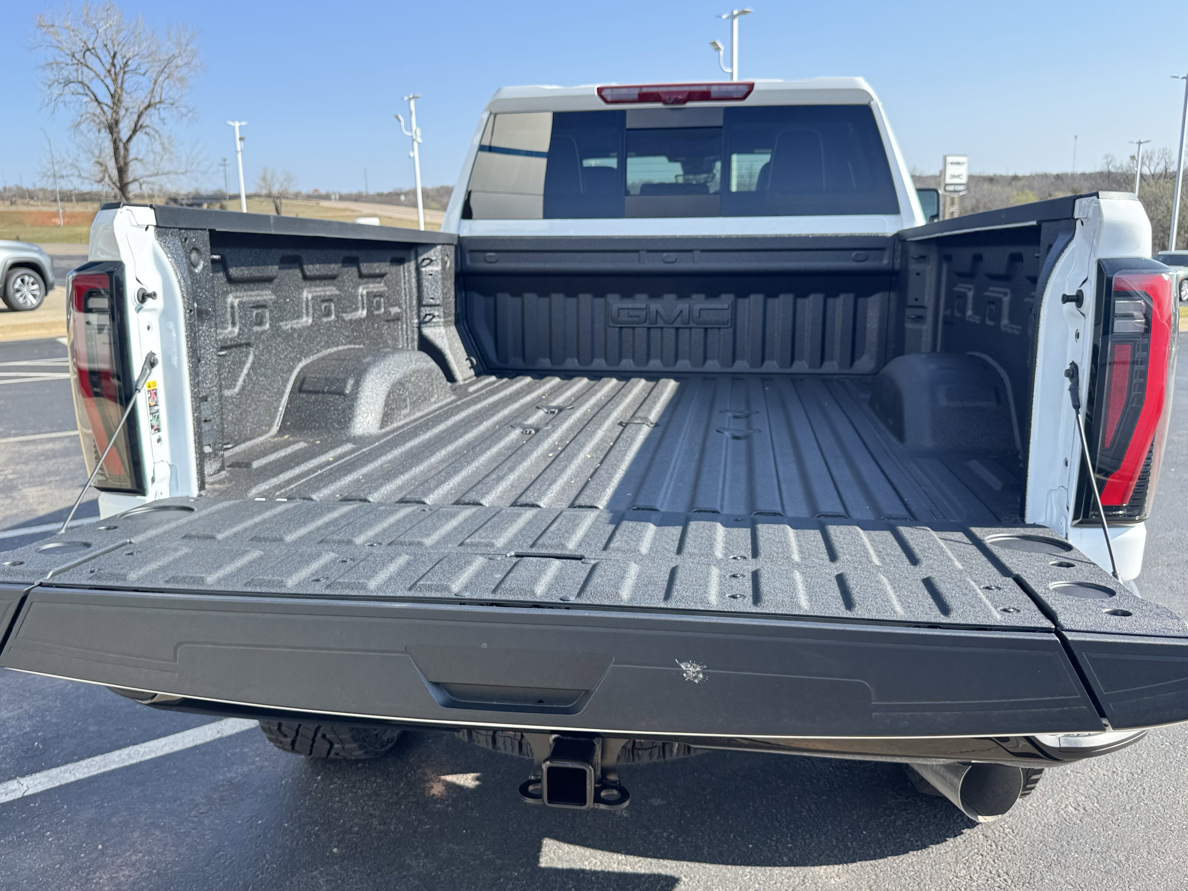 New 2026 GMC Sierra 2500 AT4X image 5
