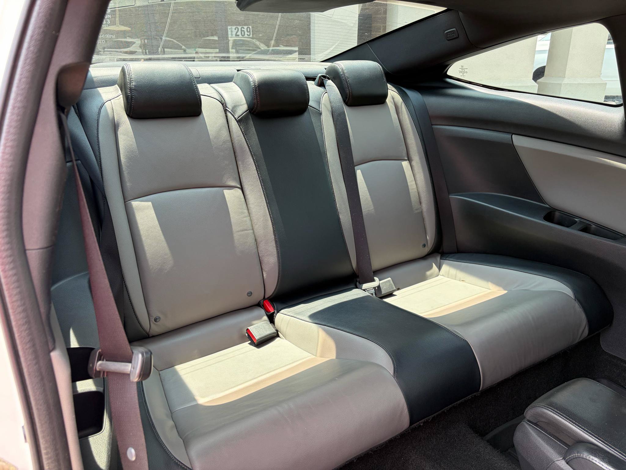 Used 2017 Honda Civic Touring image 37