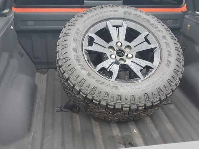 Certified 2020 Chevrolet Colorado ZR2 w/ ZR2 Dusk Special Edition AWD/4WD image 7