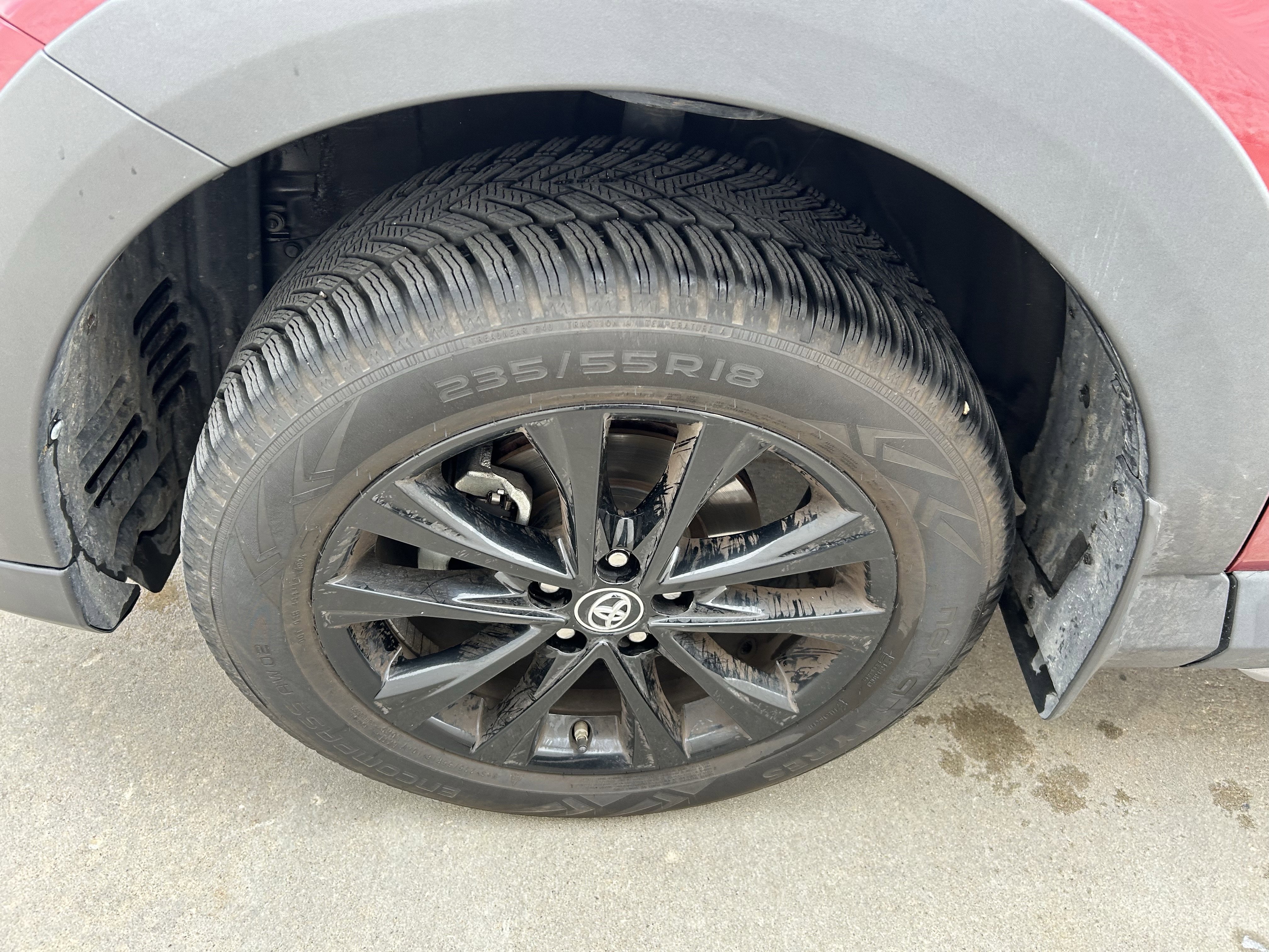 Certified 2018 Toyota RAV4 Adventure FWD image 8