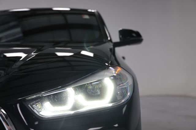 Used 2018 BMW X2 xDrive28i image 3
