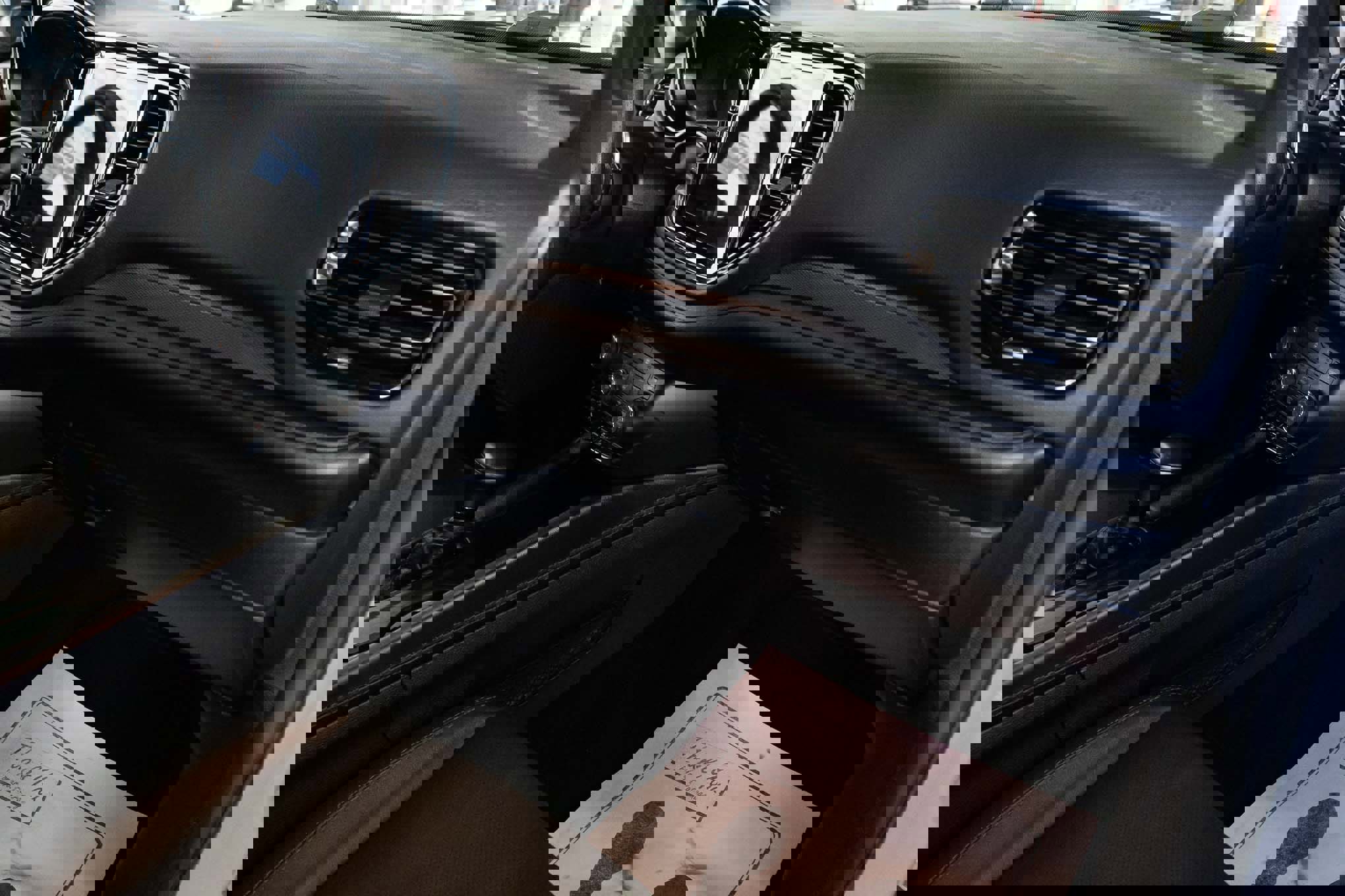 Used 2021 Dodge Durango GT image 22