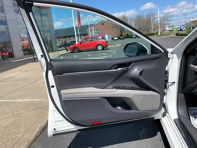 Used 2023 Toyota Camry LE FWD image 12