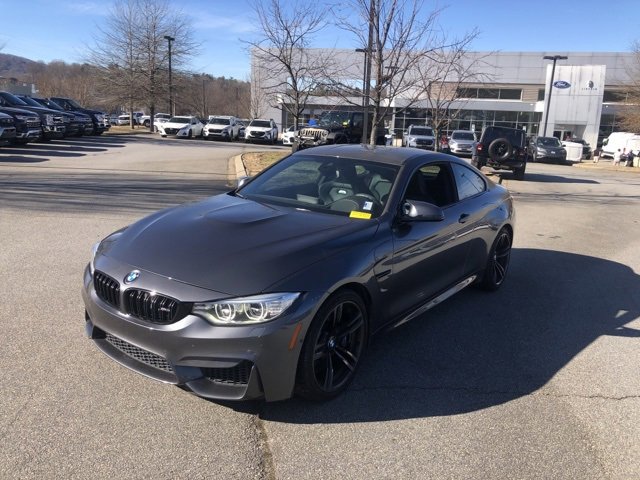 Used 2016 BMW M4 Coupe image 1