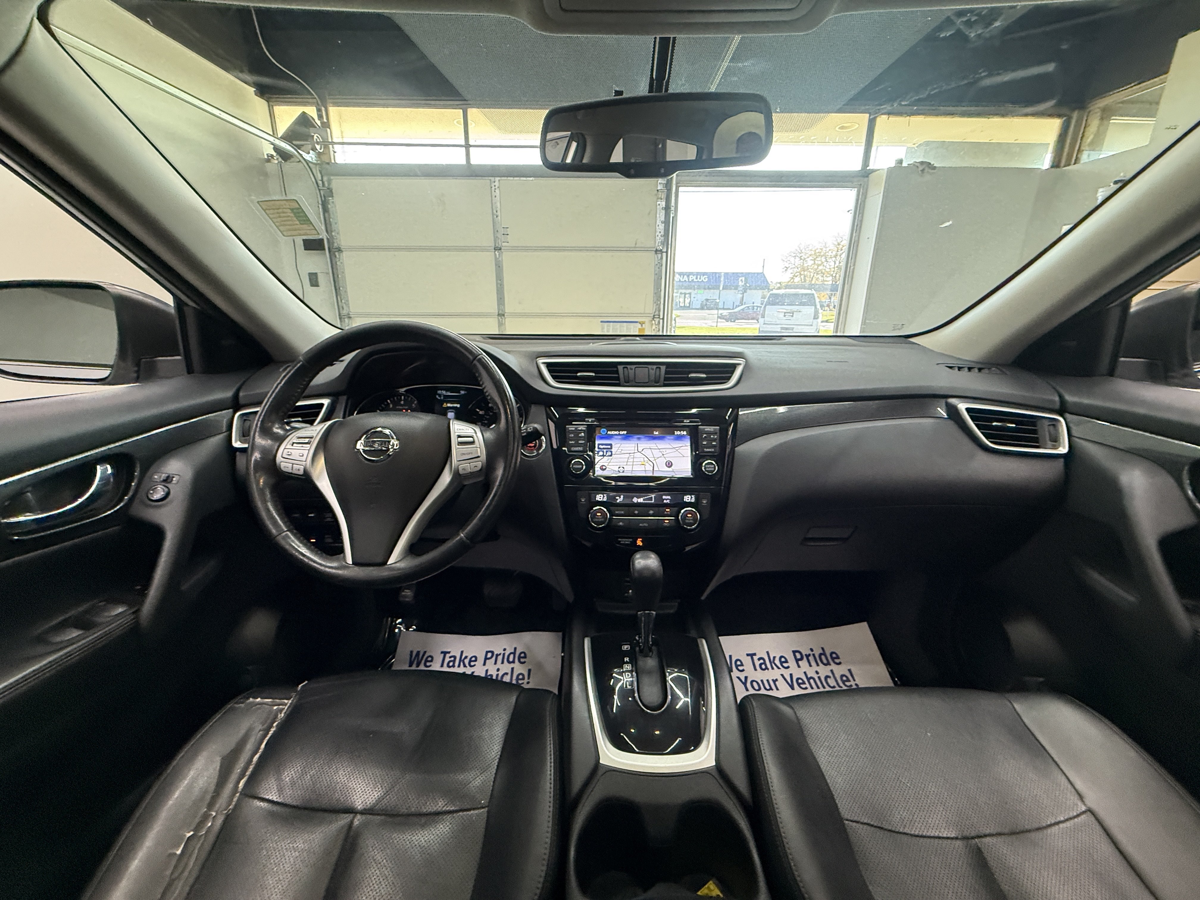 Used 2016 Nissan Rogue S w/ Appearance Package AWD/4WD image 13