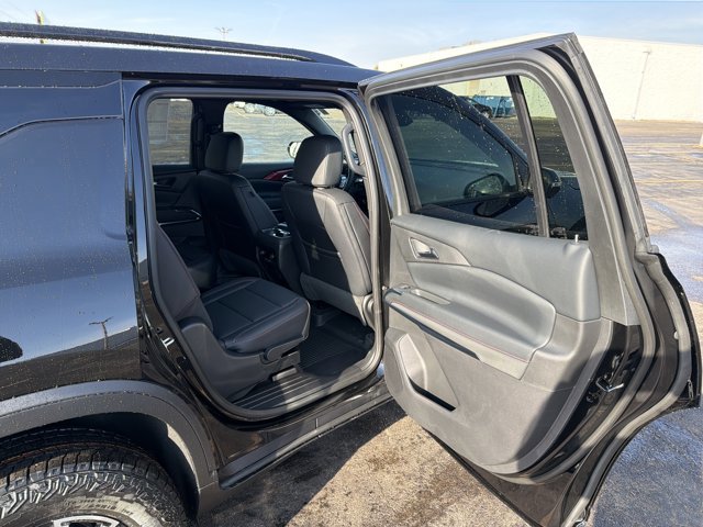 New 2026 Chevrolet Traverse Z71 image 28