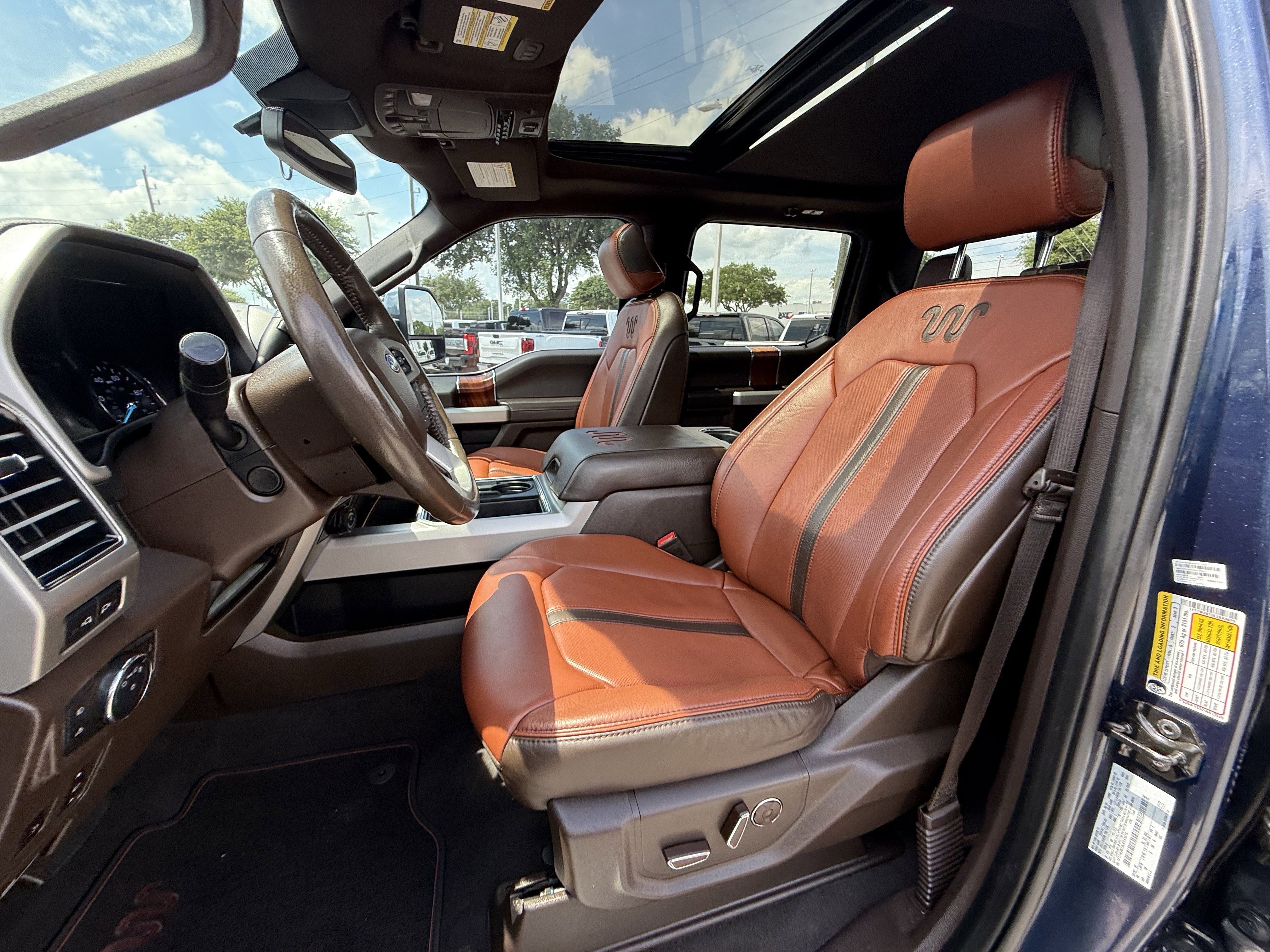 Used 2020 Ford F250 King Ranch w/ King Ranch Ultimate Package AWD/4WD image 28