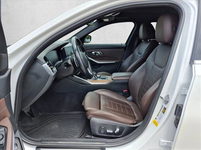 Used 2019 BMW 330i Sedan w/ Convenience Package RWD image 16