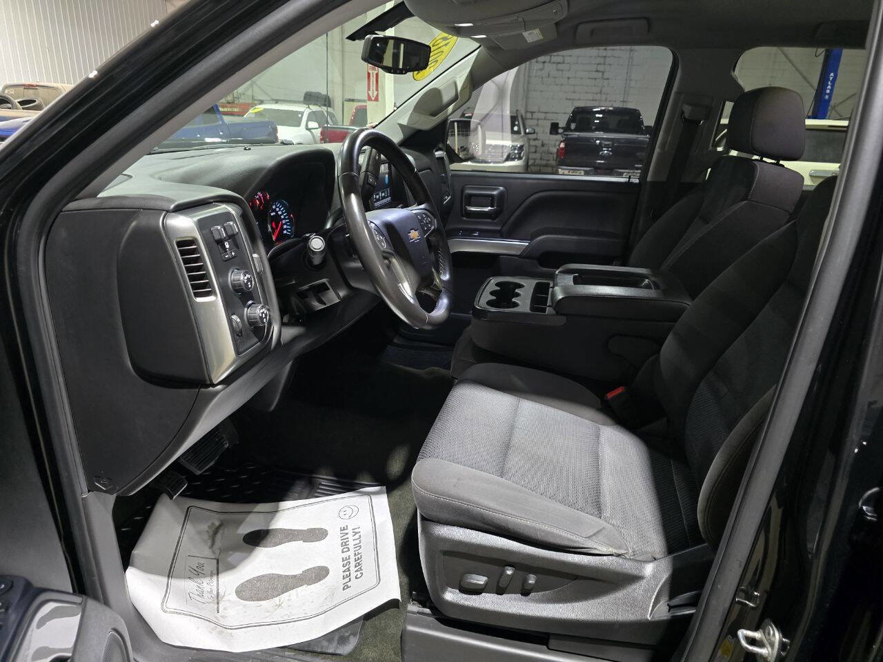 Used 2018 Chevrolet Silverado 1500 LT w/ All Star Edition image 28