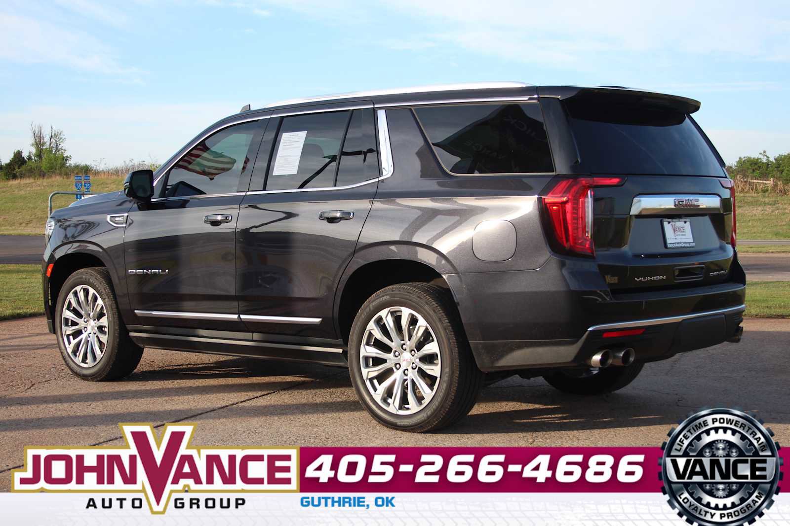 Used 2023 GMC Yukon Denali w/ Max Trailering Package AWD/4WD image 7