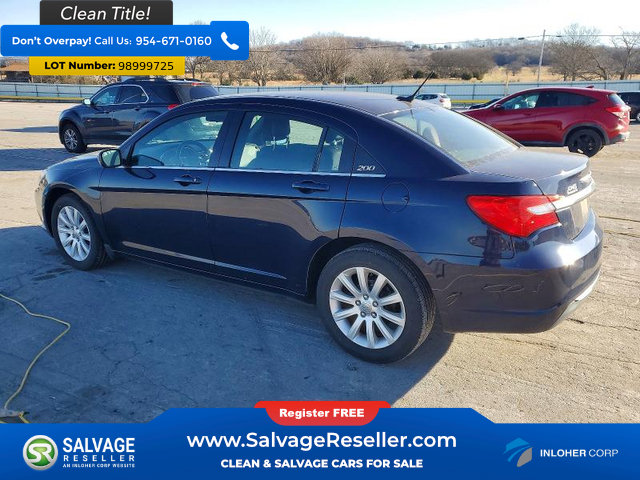 Used 2014 Chrysler 200 Touring image 3