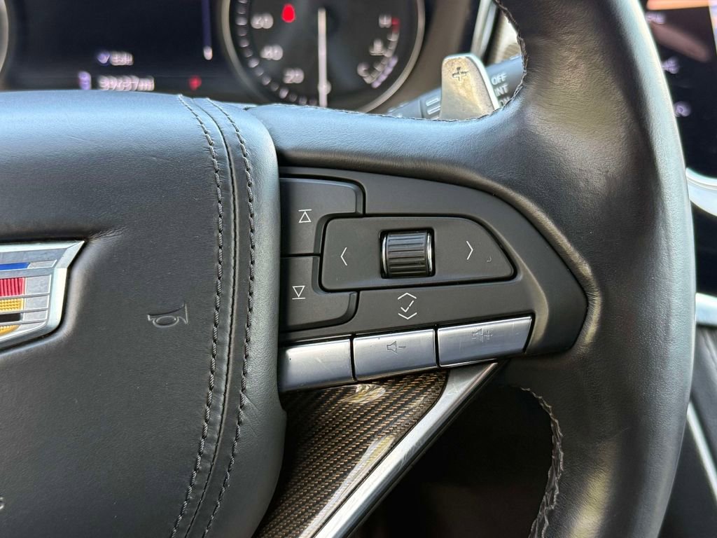 Used 2023 Cadillac XT6 Sport w/ Platinum Package image 33