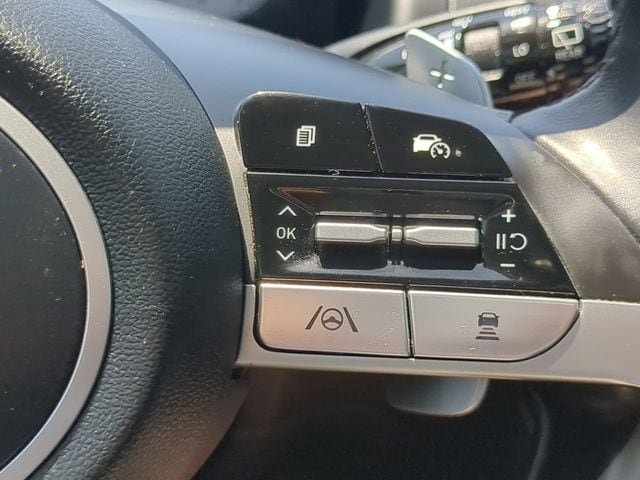 Used 2023 Hyundai Tucson Limited AWD/4WD image 25