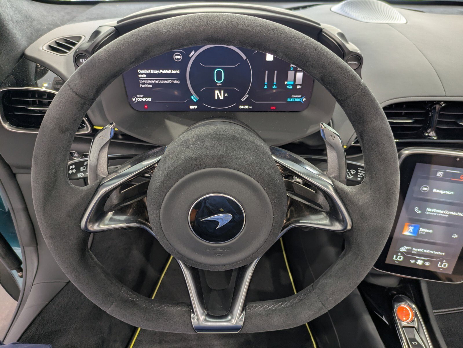 Used 2025 McLaren Artura Spider image 10