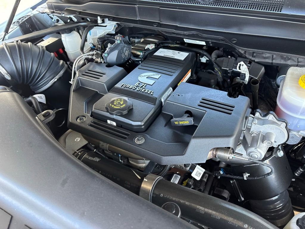 Used 2024 RAM 3500 Limited image 30