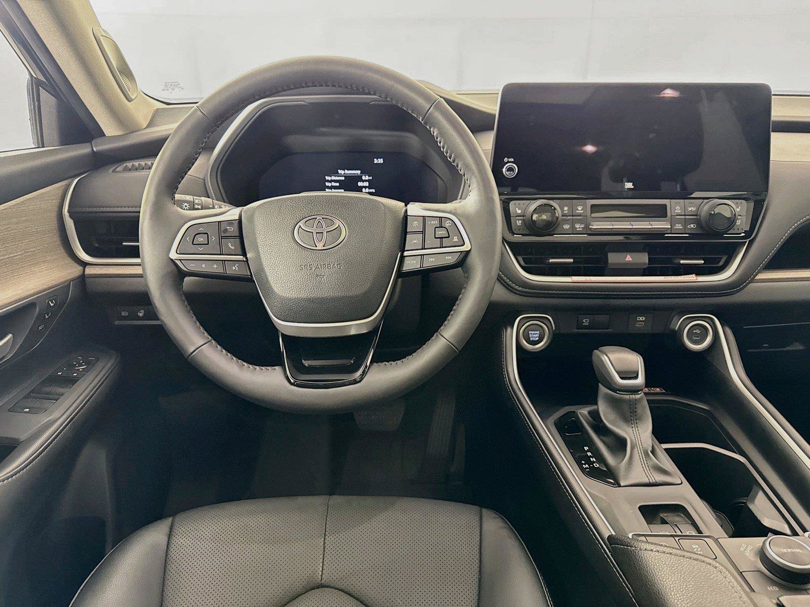 Certified 2026 Toyota Grand Highlander AWD image 33