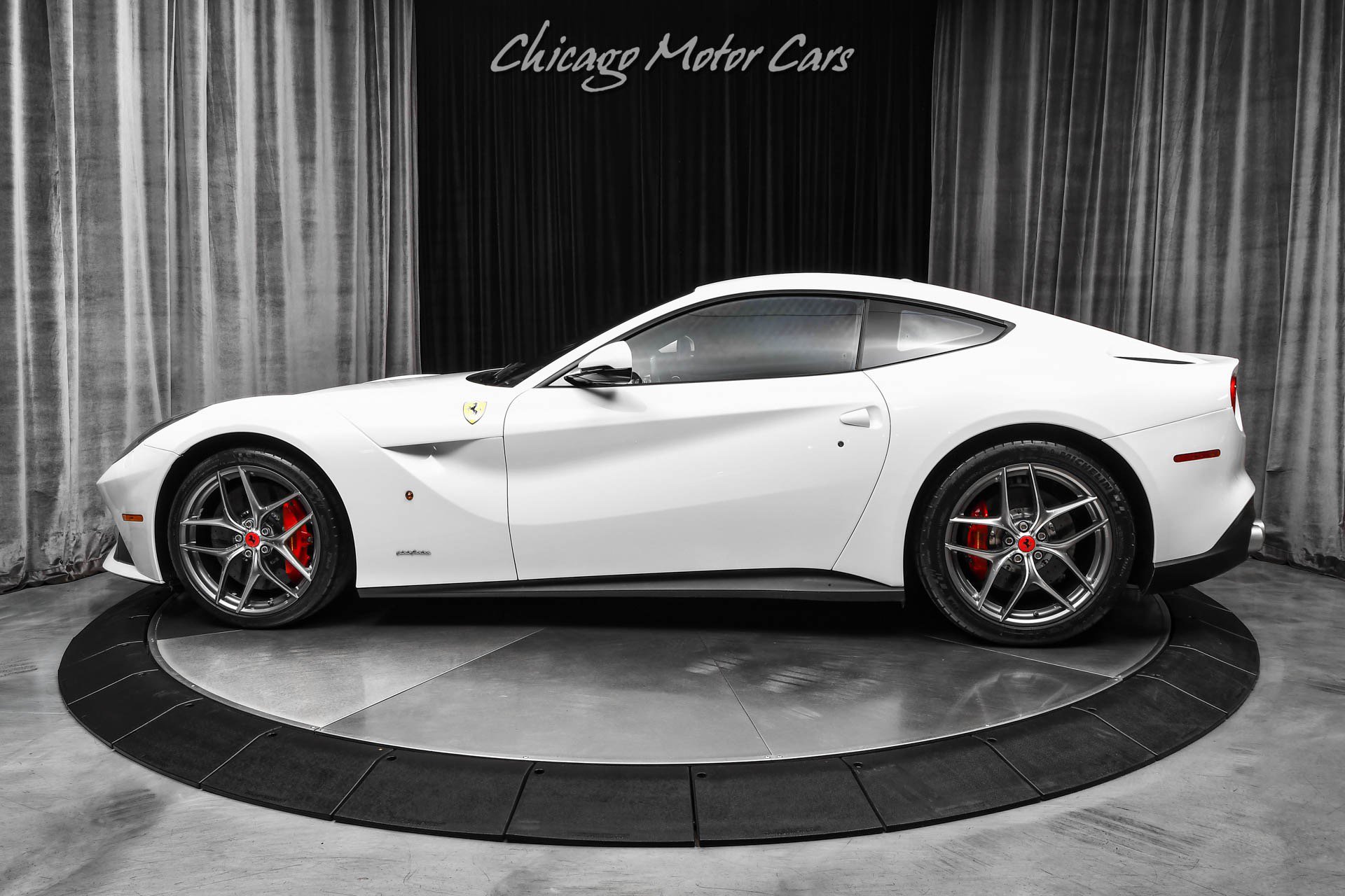 Used 2017 Ferrari F12 Berlinetta RWD image 34