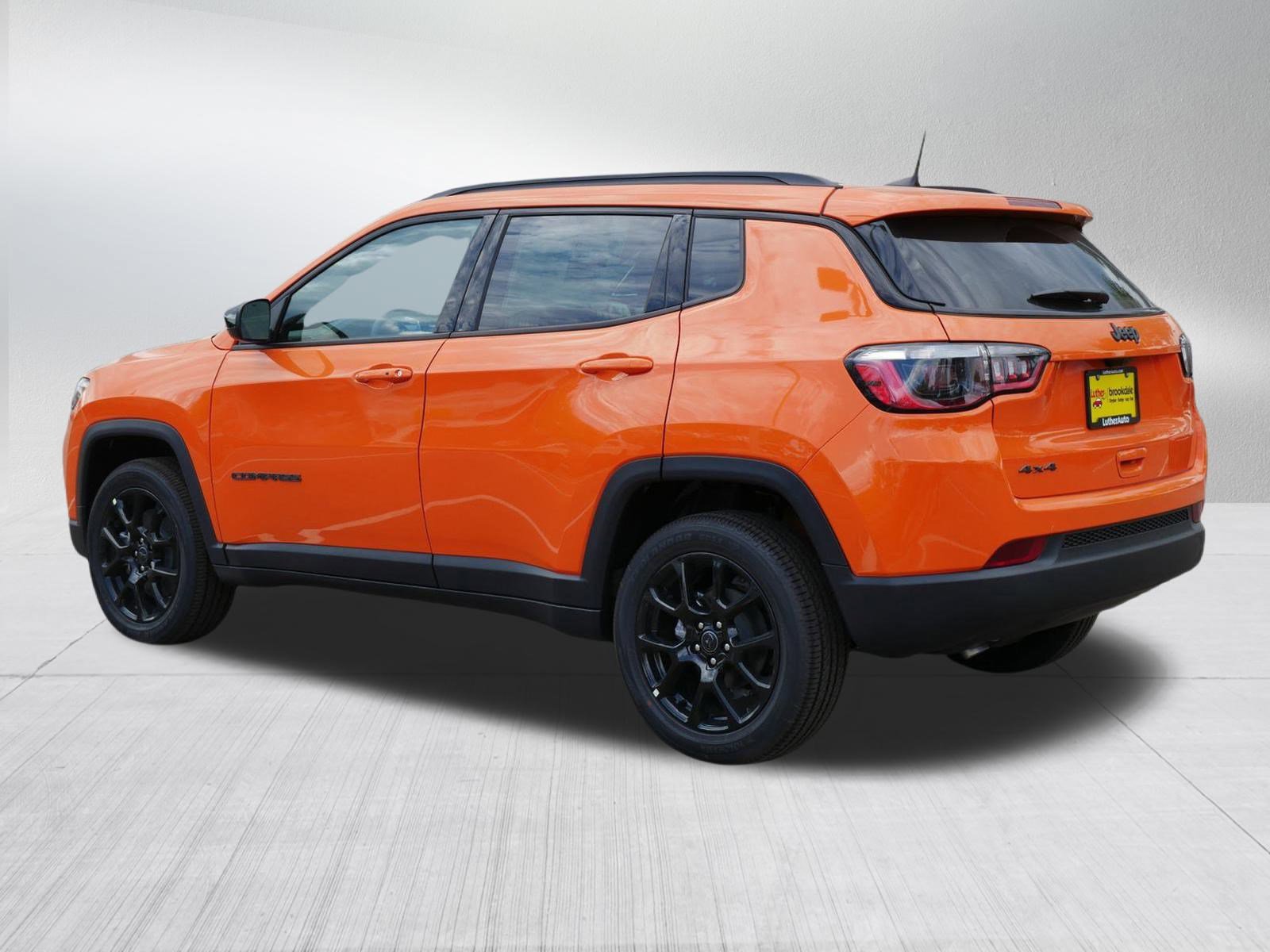 New 2026 Jeep Compass Latitude image 5