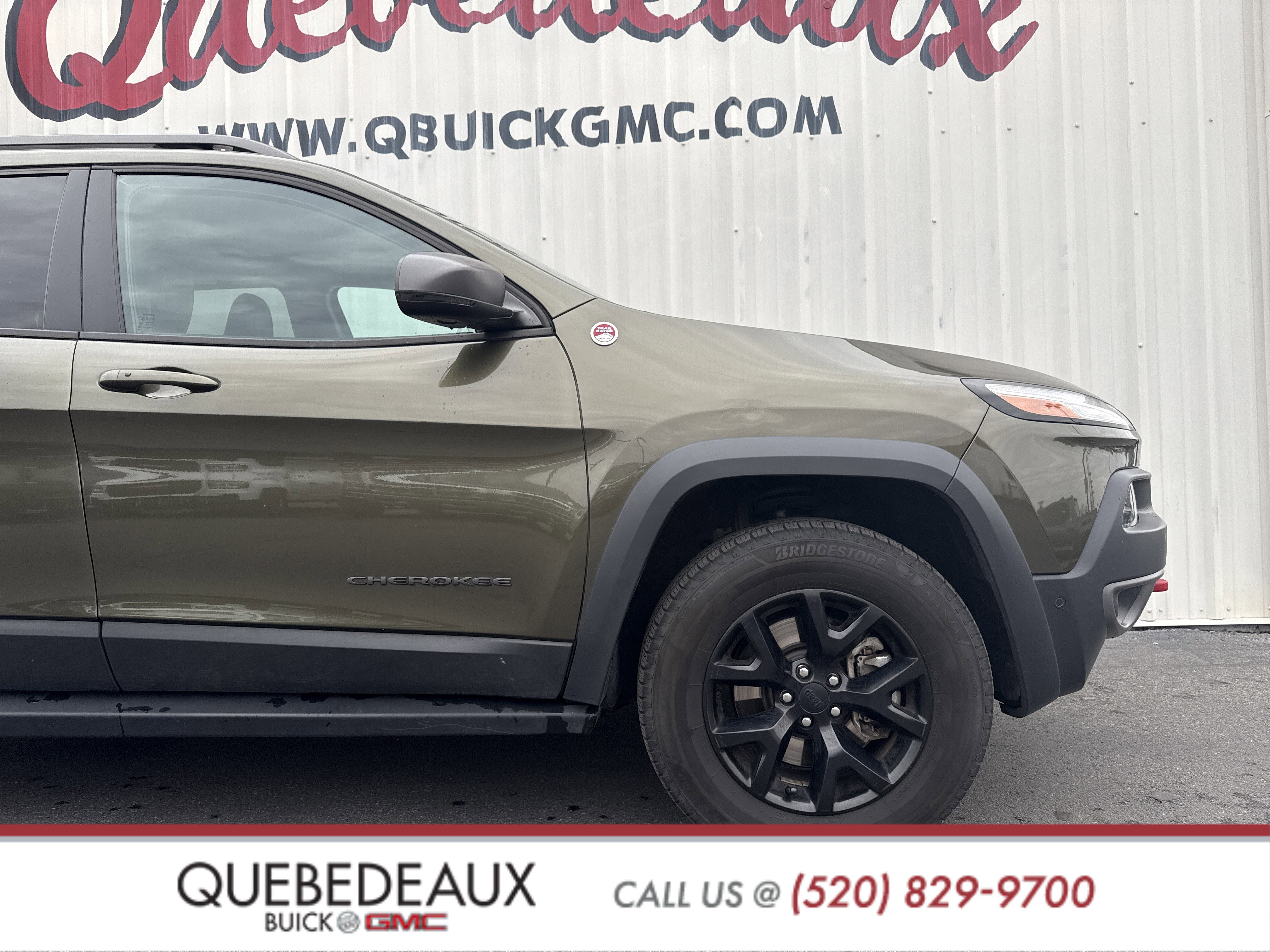 Used 2016 Jeep Cherokee Trailhawk w/ Comfort/Convenience Group image 28