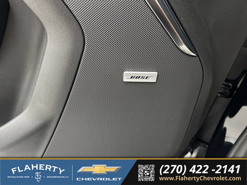 New 2026 Chevrolet Suburban High Country AWD/4WD image 24