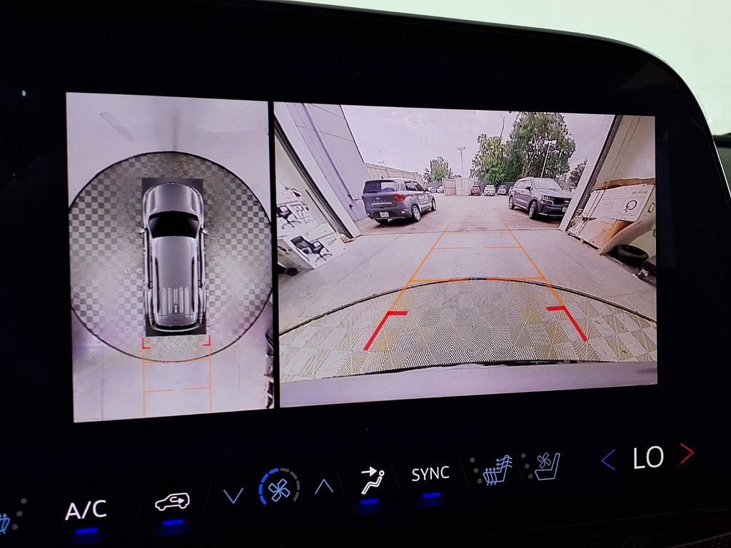 New 2026 Chevrolet Traverse RS AWD/4WD image 12