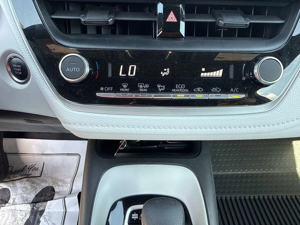 Used 2023 Toyota Corolla SE image 22