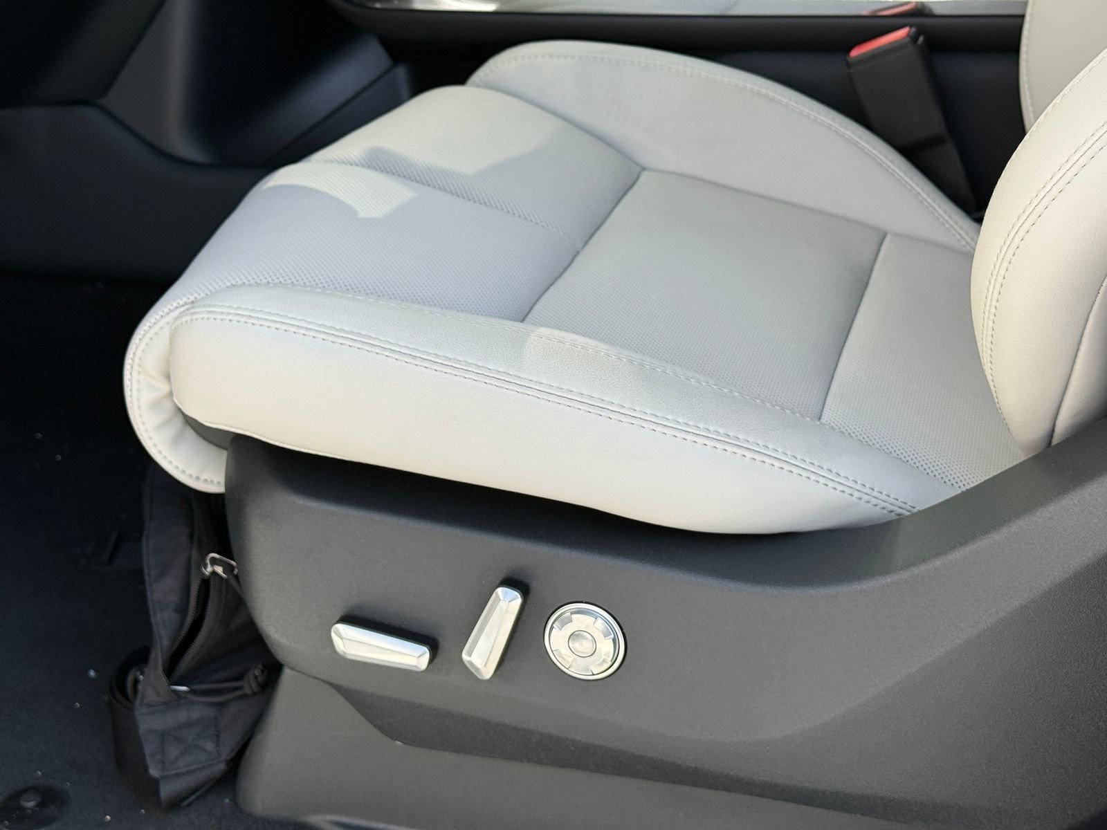 New 2026 Lincoln Navigator L Reserve image 25