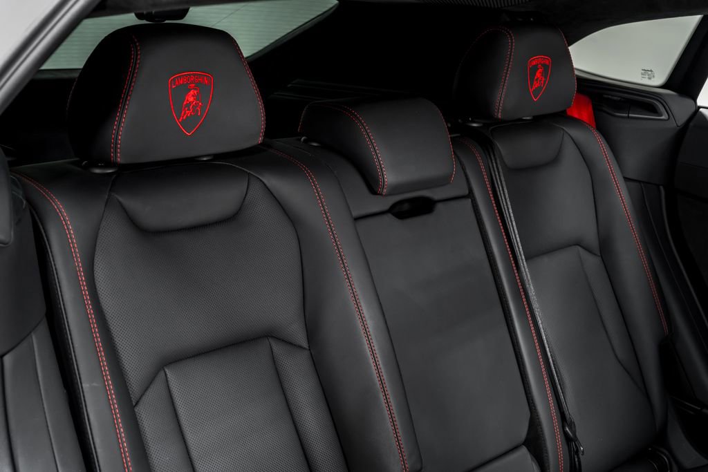 Used 2023 Lamborghini Urus S image 33