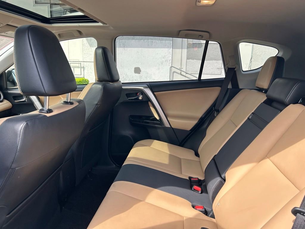 Certified 2018 Toyota RAV4 Limited AWD/4WD image 12