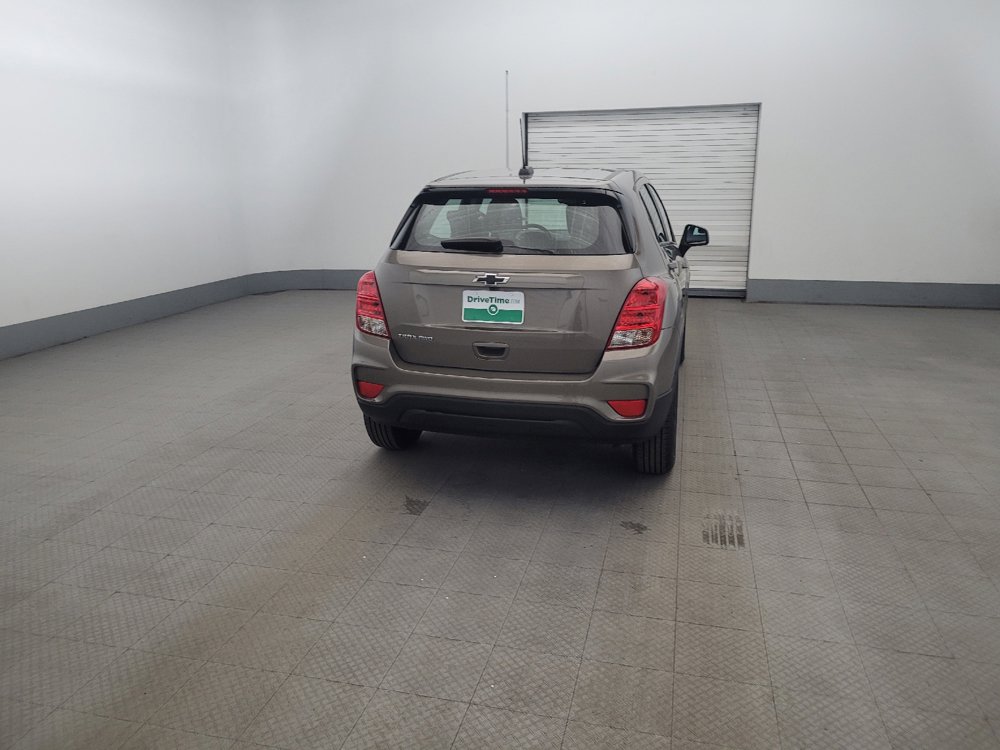 Used 2021 Chevrolet Trax LS AWD/4WD image 7