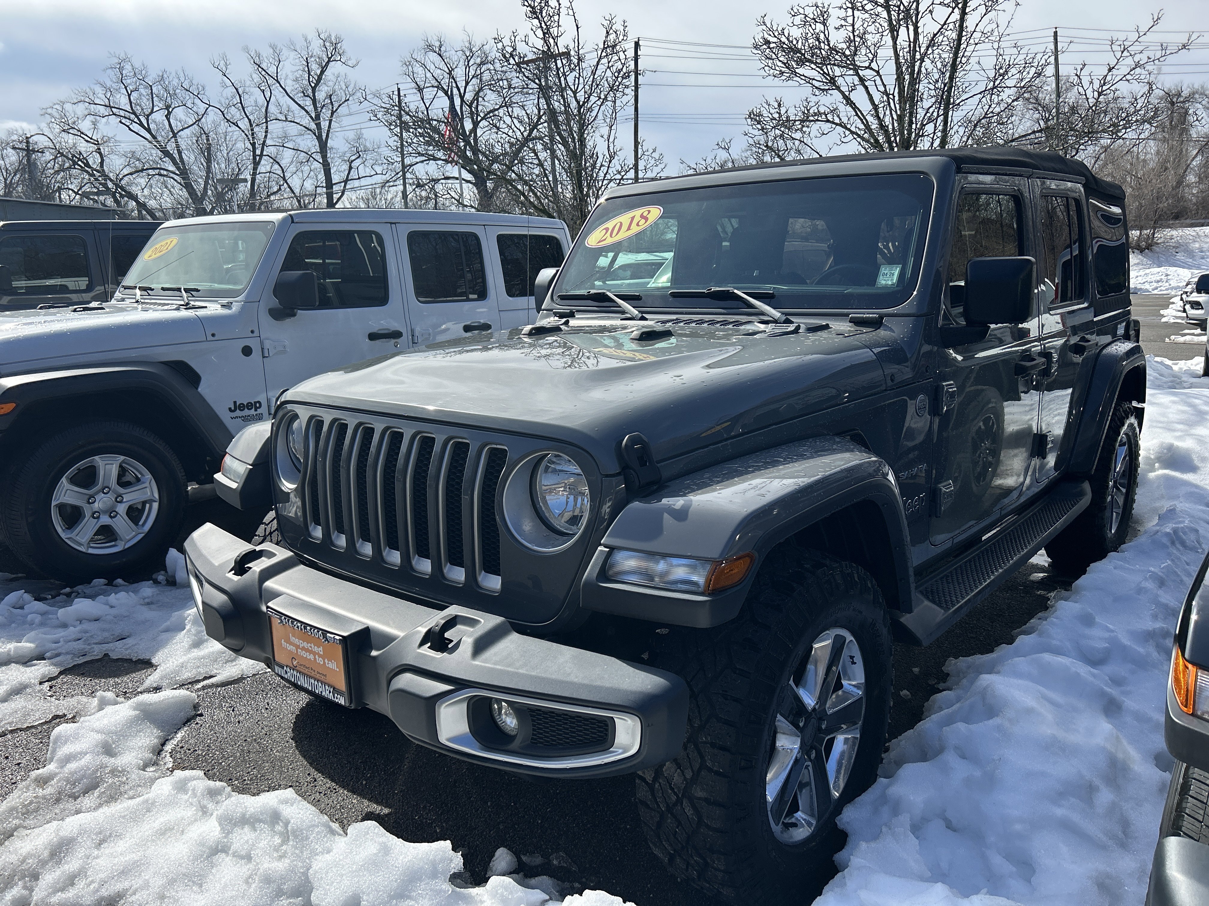 Certified 2018 Jeep Wrangler Unlimited Sahara w/ Dual Top Group image 3