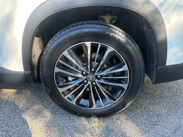 Used 2026 Toyota Grand Highlander AWD Hybrid image 15