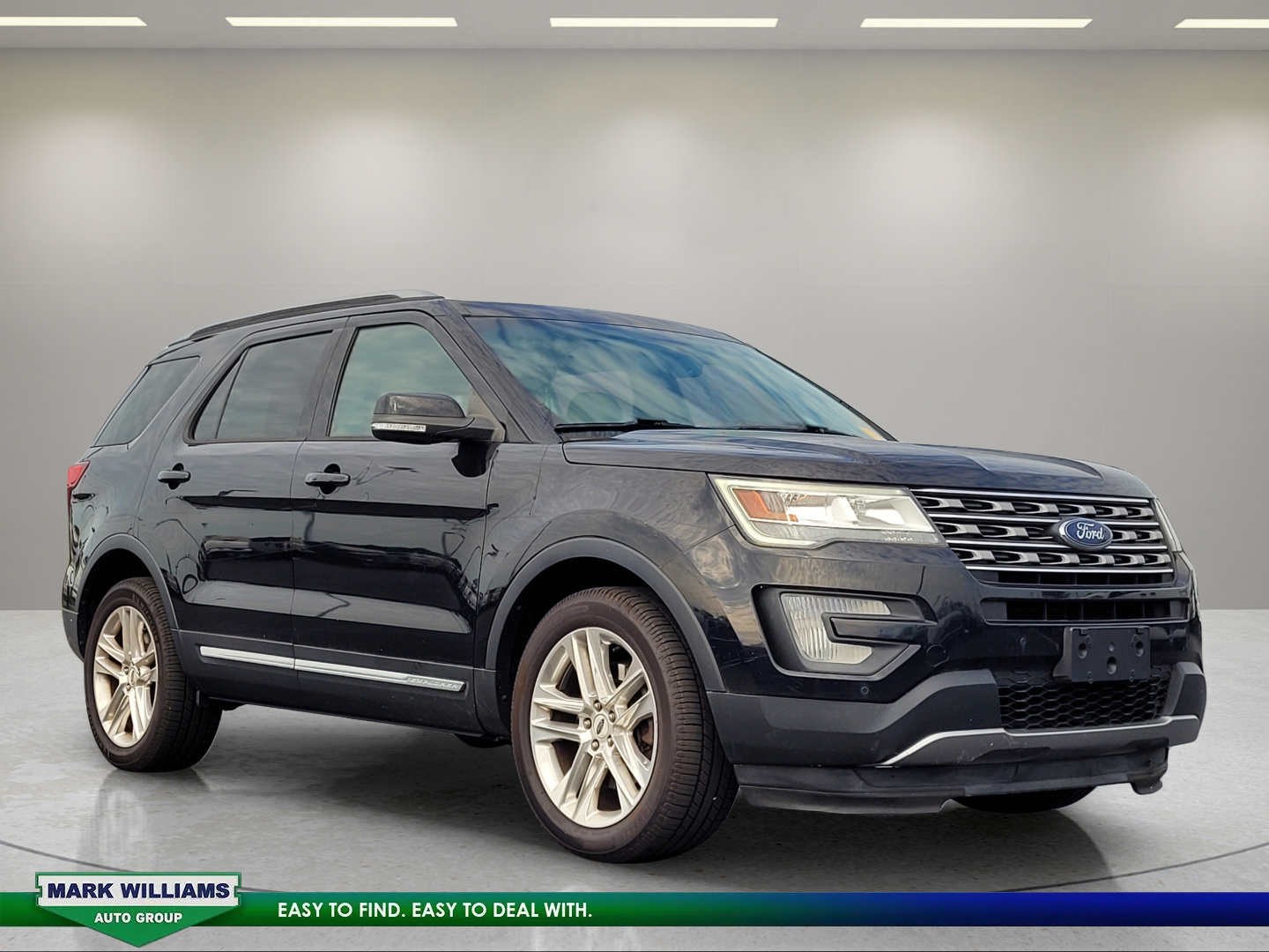 Used 2017 Ford Explorer XLT w/ Equipment Group 202A