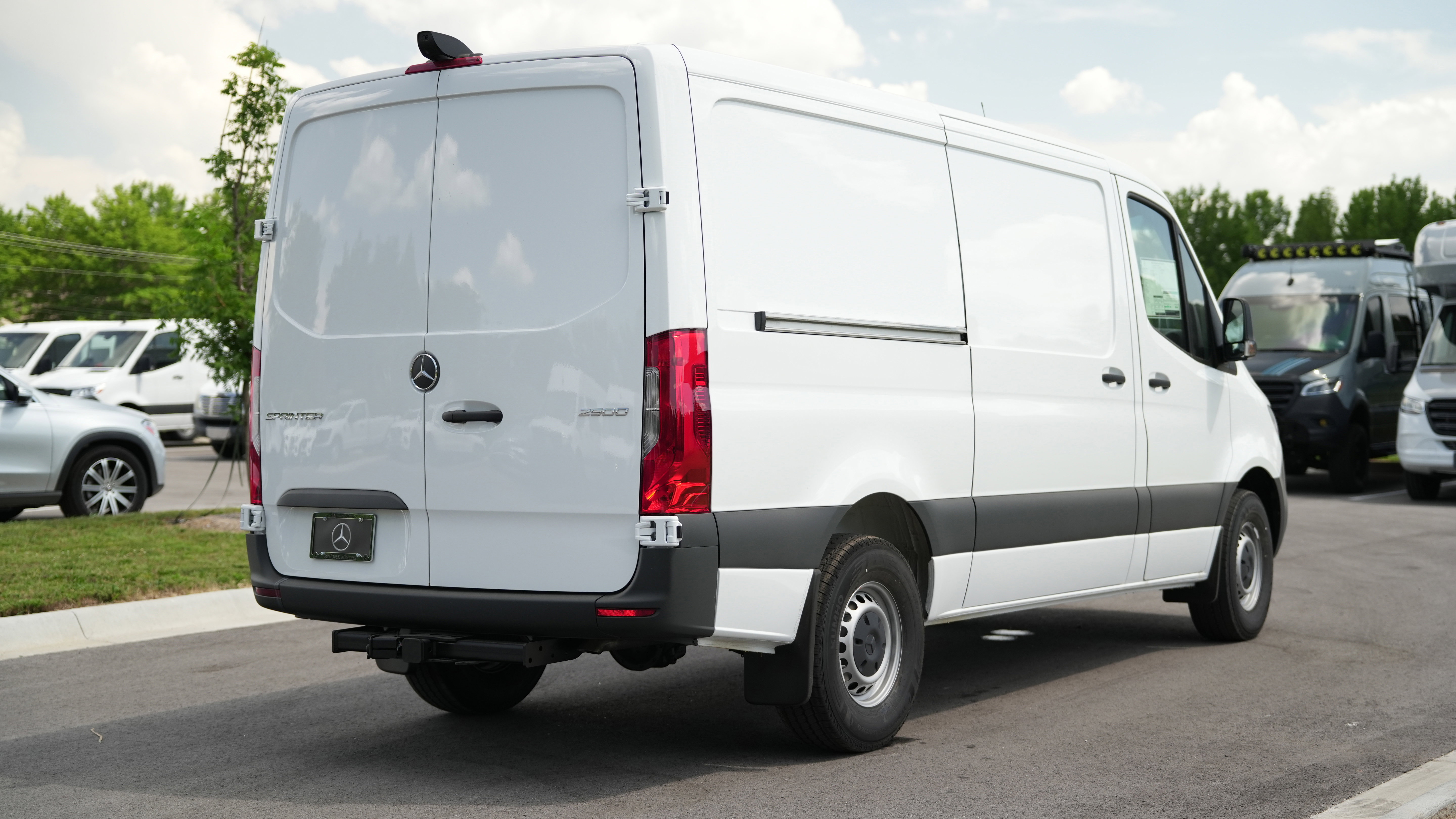 New 2025 Mercedes-Benz Sprinter 2500 image 7