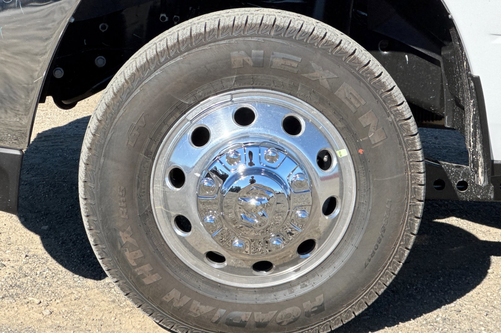 New 2026 RAM 3500 Tradesman w/ Chrome Appearance Group image 23