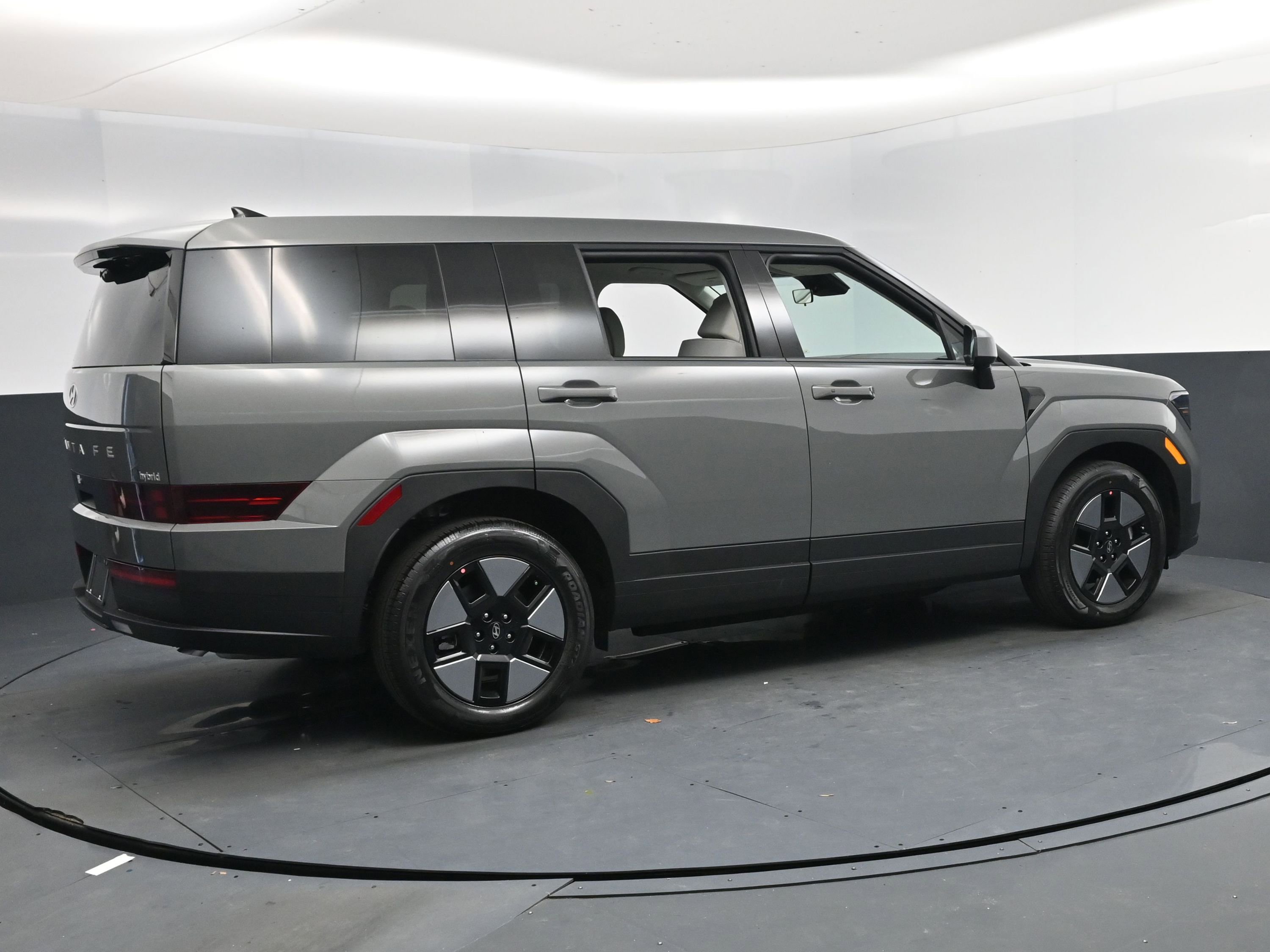 New 2026 Hyundai Santa Fe SE image 4