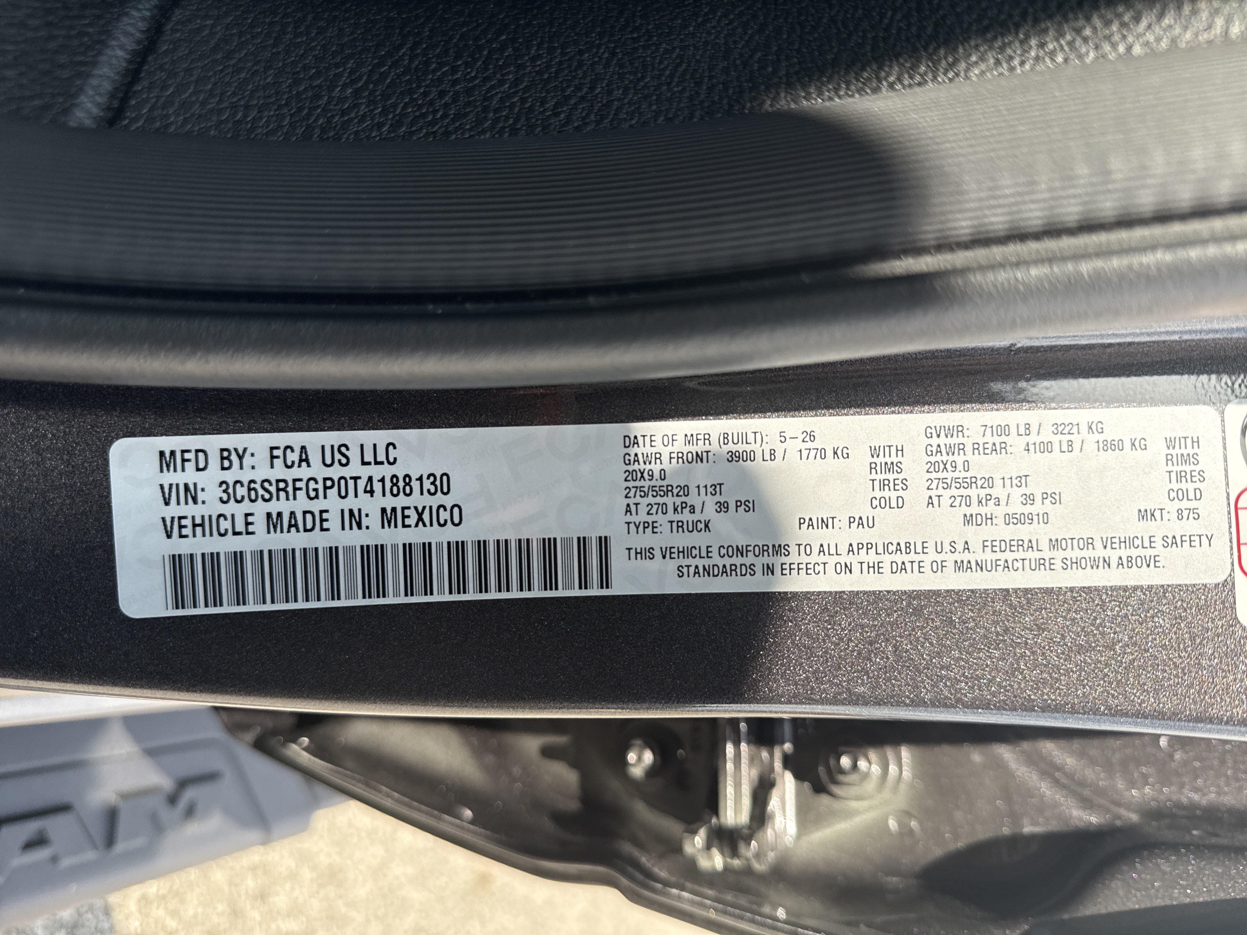 New 2026 RAM 1500 Express AWD/4WD image 29