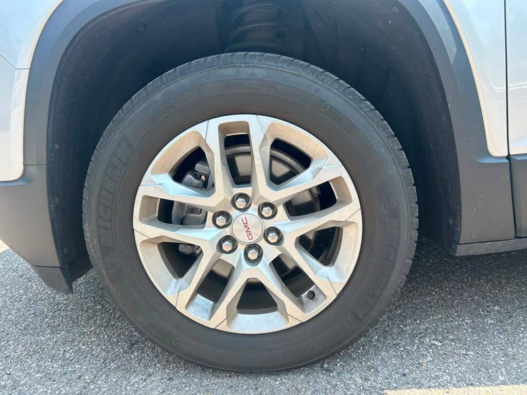 Used 2019 GMC Acadia SLT FWD image 9