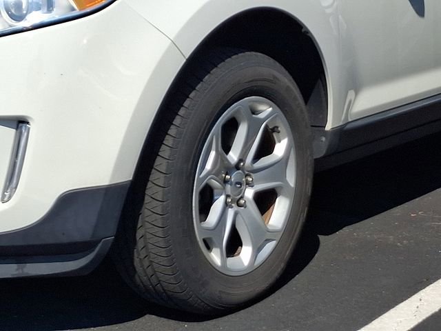 Used 2012 Ford Edge SEL image 6
