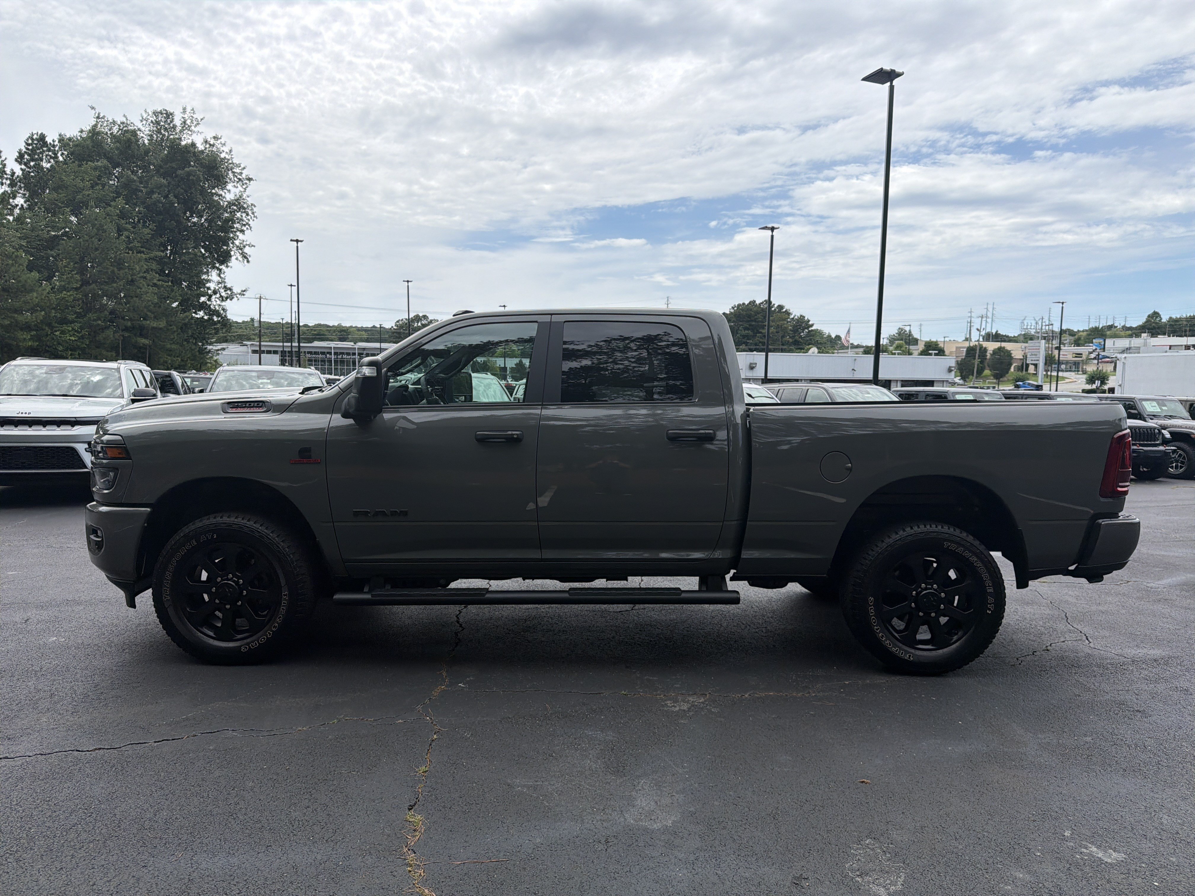 New 2026 RAM 2500 Big Horn AWD/4WD image 4