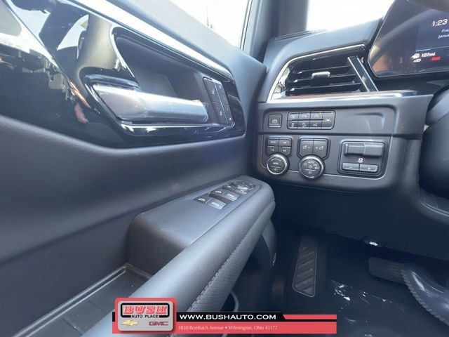 New 2026 Chevrolet Suburban High Country image 18