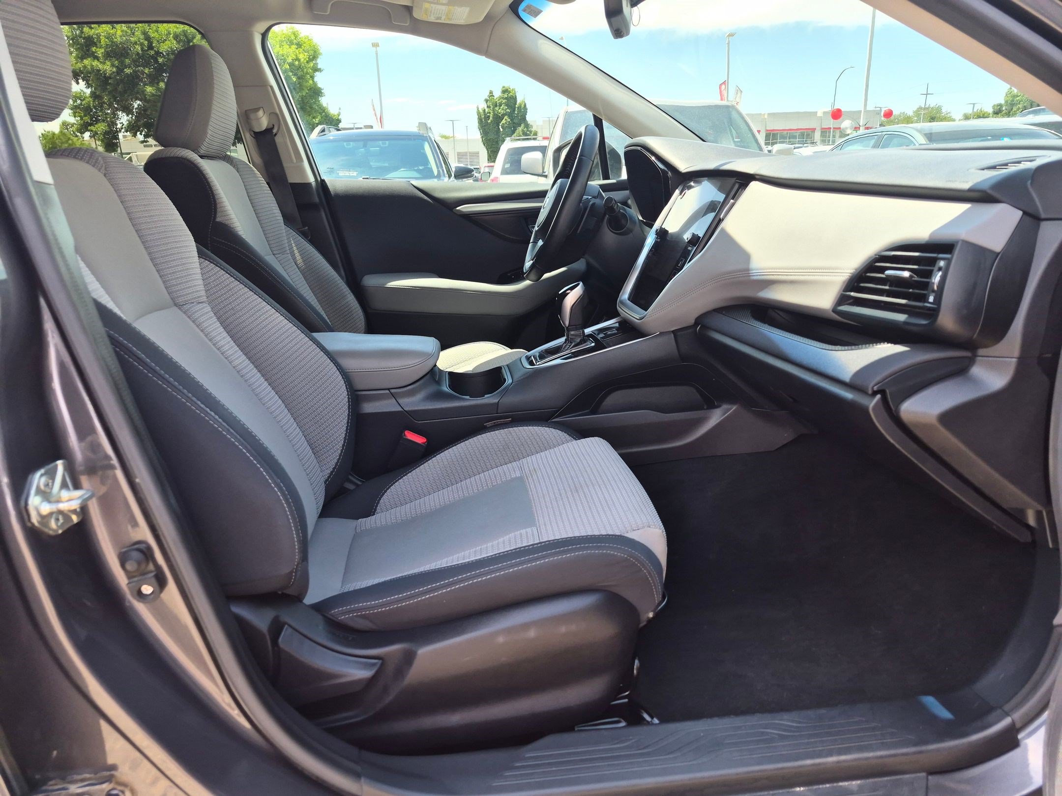 Used 2020 Subaru Outback Premium w/ Popular Package #1 AWD/4WD image 32