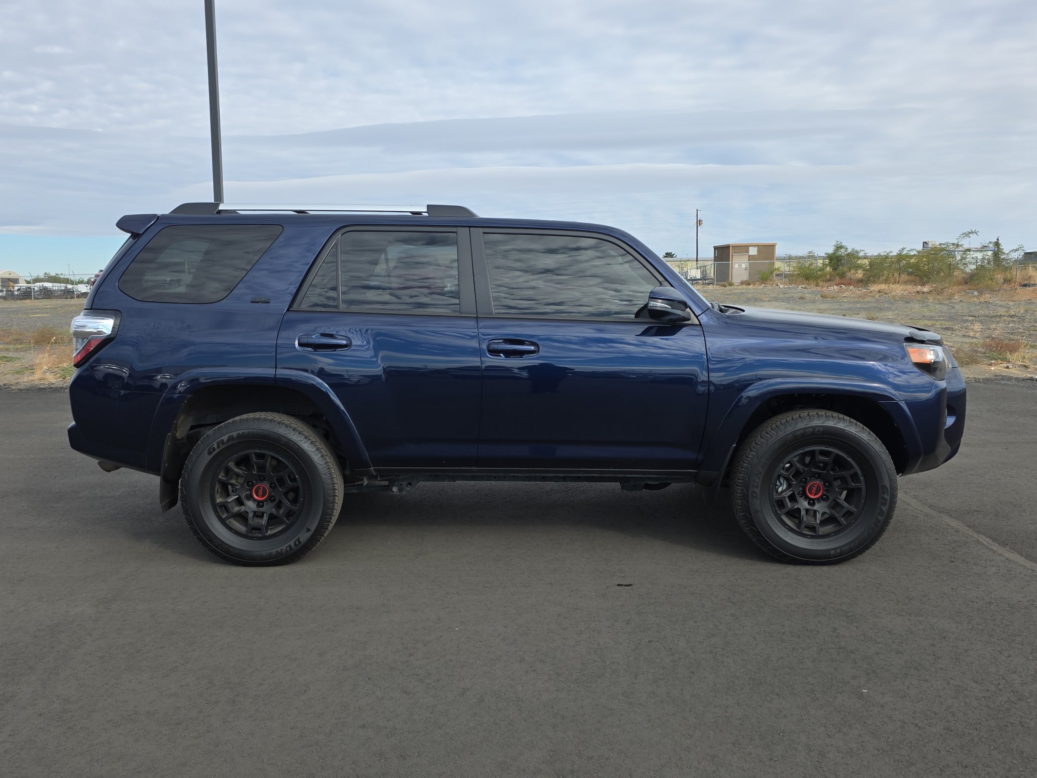 Certified 2024 Toyota 4Runner SR5 Premium w/ TRD Black Wheel Package (TMS) AWD/4WD image 9