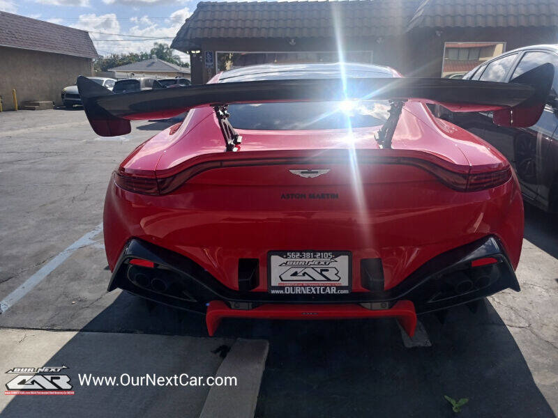 Used 2019 Aston Martin V8 Vantage Base 2dr Coupe image 9