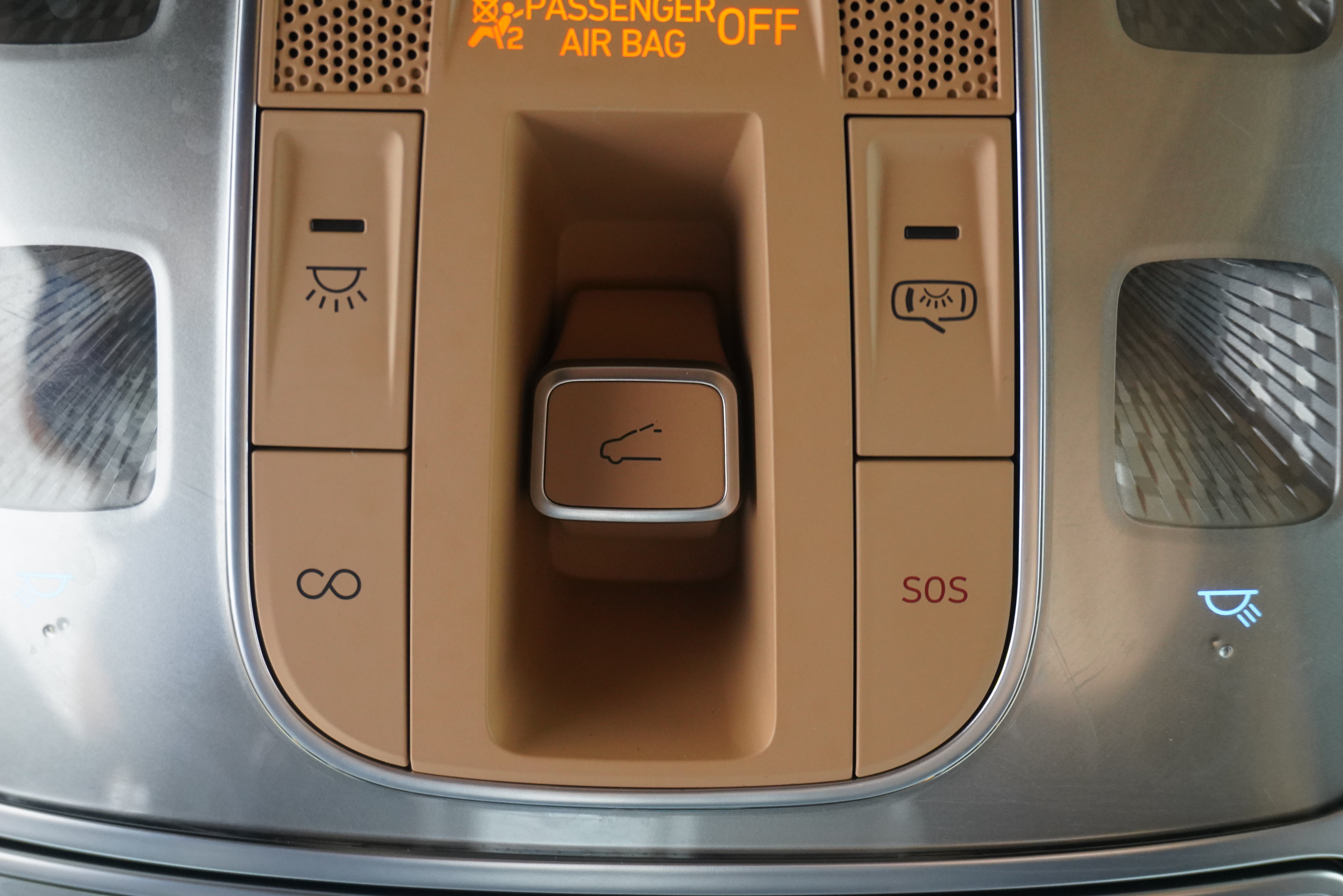 Used 2021 Genesis GV80 2.5T w/ Prestige Package 04 AWD/4WD image 30